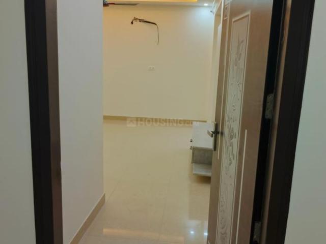 4 BHK Apartment in Vasant Kunj for resale New Delhi. The reference number is 20325022