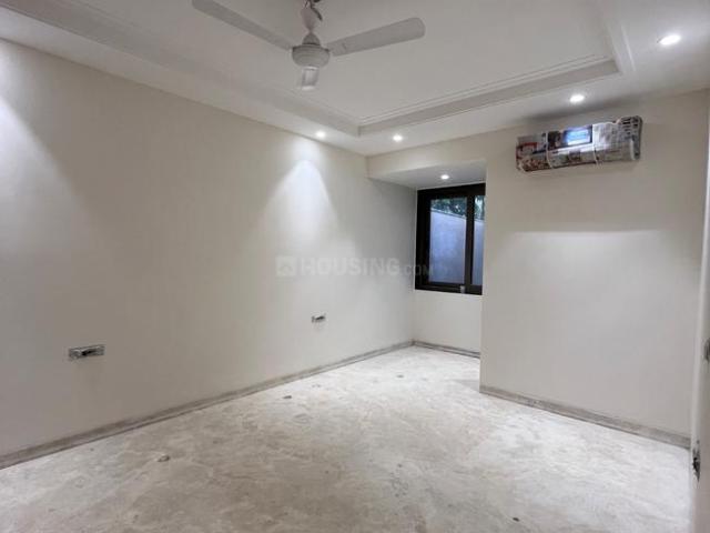 4 BHK Apartment in Vasant Kunj for resale New Delhi. The reference number is 20325148