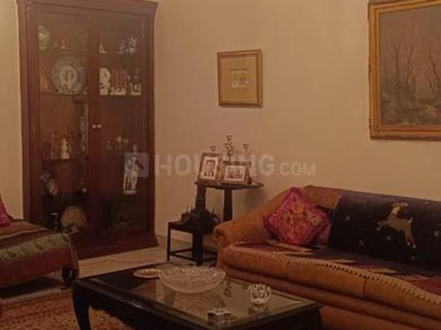 4 BHK Apartment in Vasant Kunj for resale New Delhi. The reference number is 21332288