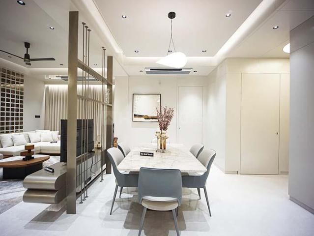 4 BHK Apartment in Vastral for resale Ahmedabad. The reference number is 20476463