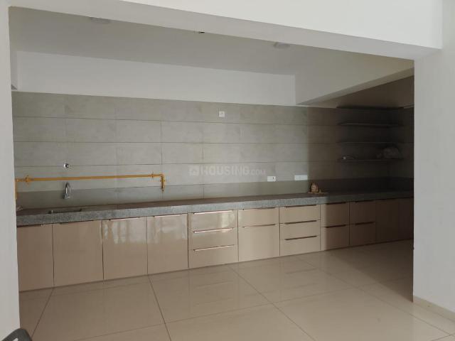 4 BHK Apartment in Vastrapur for rent Ahmedabad. The reference number is 19291827