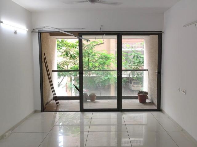 4 BHK Apartment in Vastrapur for rent Ahmedabad. The reference number is 21043207