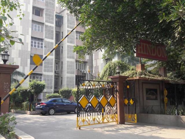 4 BHK Apartment in Vasundhara Enclave for resale New Delhi. The reference number is 20276618