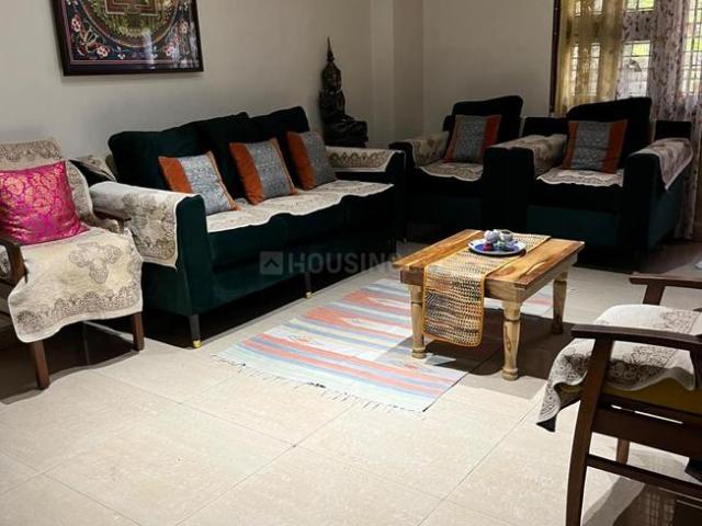 4 BHK Apartment in Vasundhara for rent Ghaziabad. The reference number is 21369833