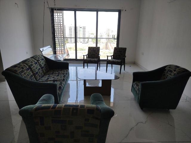 4 BHK Apartment in Vesu for rent Surat. The reference number is 19062946