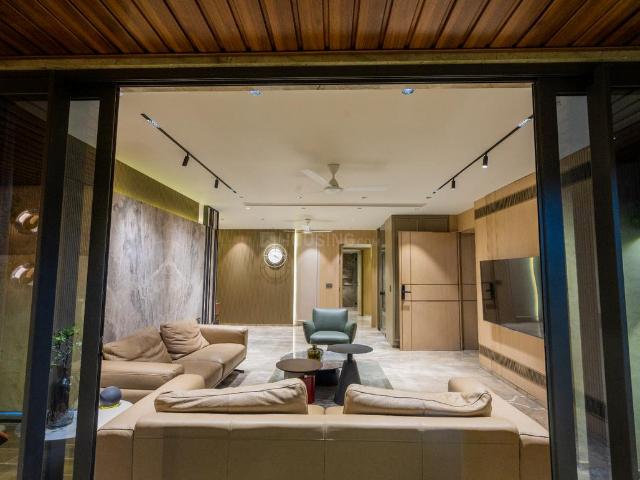 4 BHK Apartment in Vesu for resale Surat. The reference number is 20163023