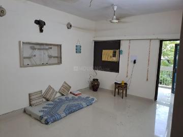 4 BHK Apartment in Vikaspuri for resale New Delhi. The reference number is 19554587