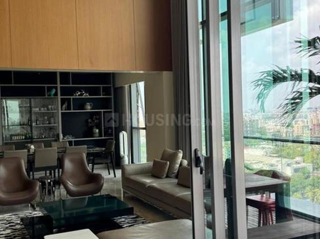 4 BHK Apartment in Vikram Nagar for resale Ahmedabad. The reference number is 19963003