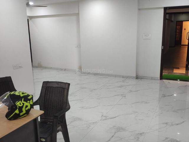 4 BHK Apartment in Vile Parle West for resale Mumbai. The reference number is 16769859