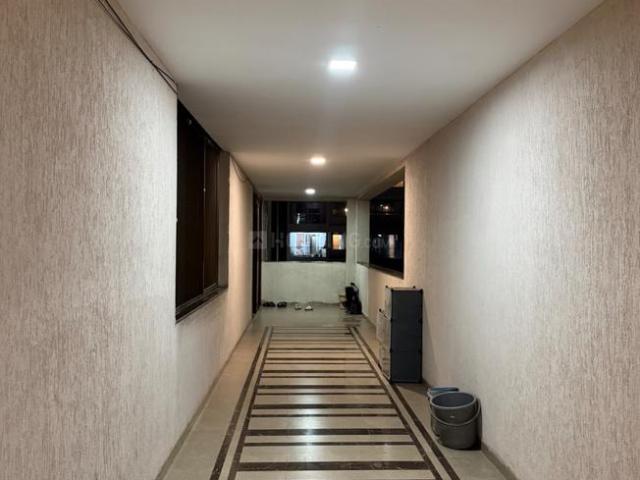 4 BHK Apartment in VIP Colony for resale Raipur. The reference number is 21136953