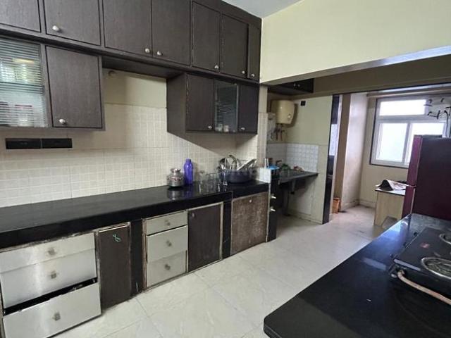 4 BHK Apartment in Vip Road for rent Guwahati. The reference number is 19036242