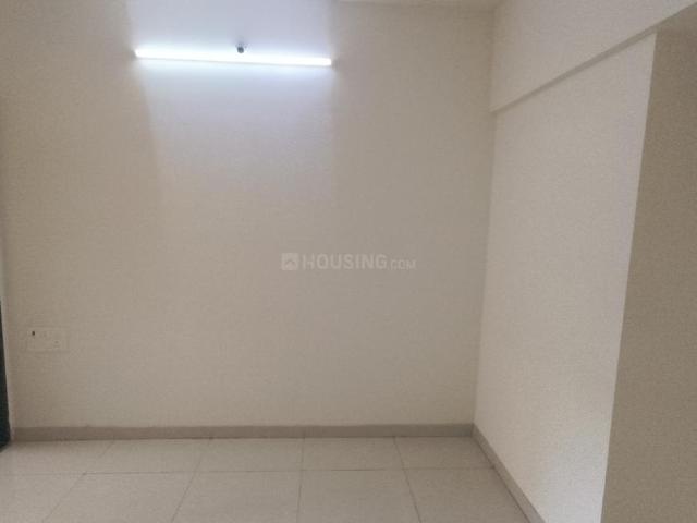 4 BHK Apartment in Virar West for resale Virar. The reference number is 21070338