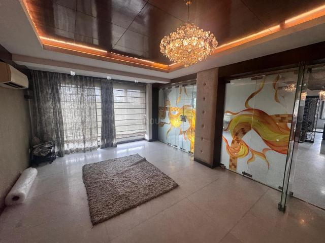 4 BHK Apartment in Vrindavan Yojana for resale Lucknow. The reference number is 19869476