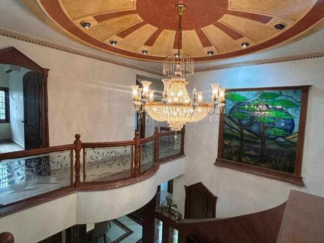 4 BHK Duplex in Adyar for rent Chennai. The reference number is 21204104