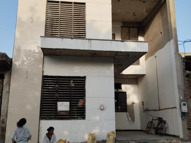 4 BHK Duplex in Albatia for resale Agra. The reference number is 20372142