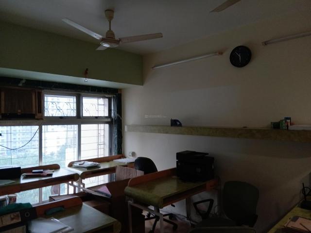 4 BHK Duplex in Borivali West for rent Mumbai. The reference number is 21174534