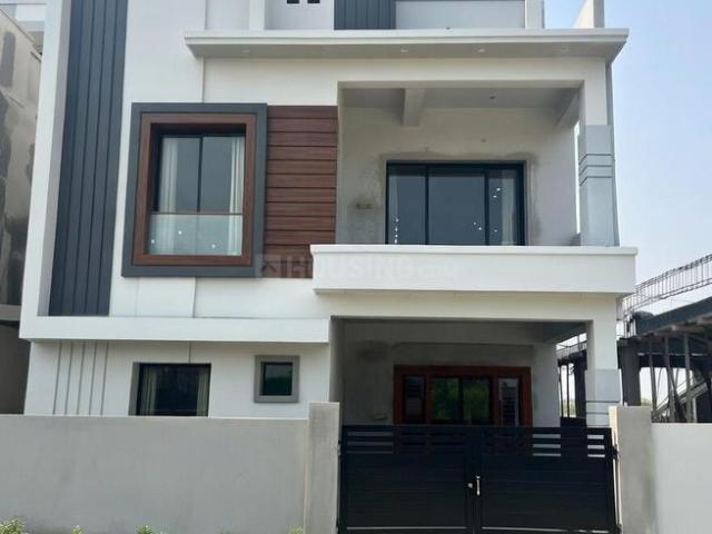 4 BHK Duplex in Beeramguda for resale Sangareddy. The reference number is 20167365