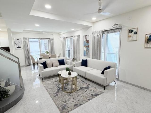 4 BHK Duplex in Gangapur for resale Nashik. The reference number is 20701823