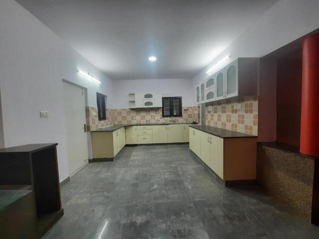 4 BHK Duplex in K R Puram for rent Bengaluru. The reference number is 20618951