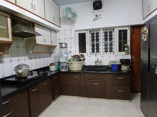 4 BHK Duplex in Koramangala for rent Bengaluru. The reference number is 21102436