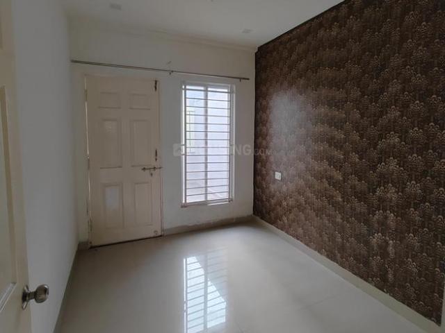 4 BHK Duplex in Katara Hills for resale Bhopal. The reference number is 19503600