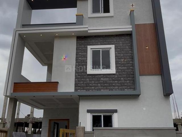 4 BHK Duplex in Kapra for resale Secunderabad. The reference number is 21034006