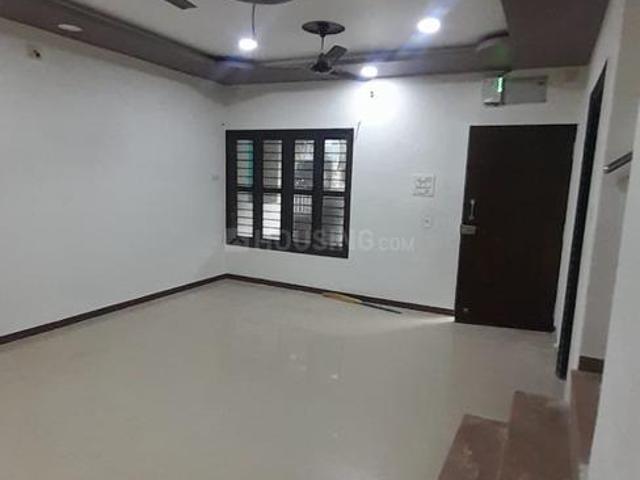 4 BHK Duplex in Harni for rent Vadodara. The reference number is 21025482