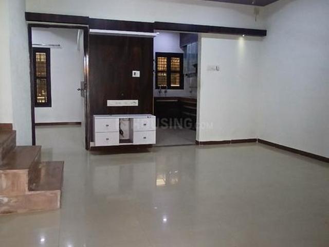 4 BHK Duplex in Harni for rent Vadodara. The reference number is 21186155