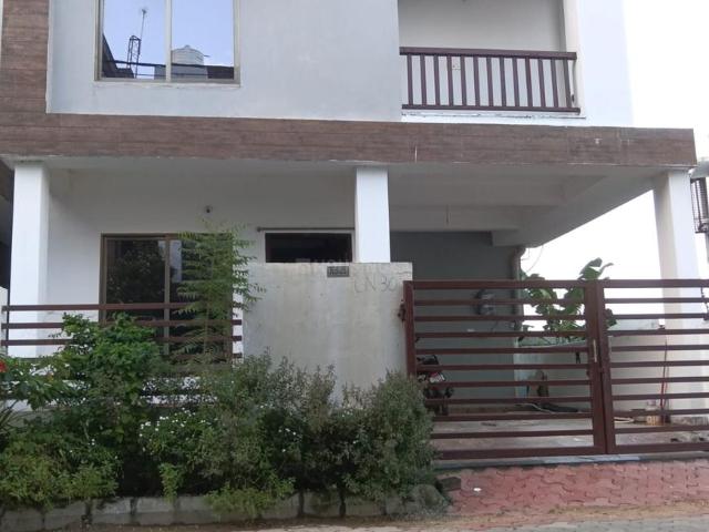 4 BHK Duplex in Hirapur for rent Bhubaneswar. The reference number is 20952951