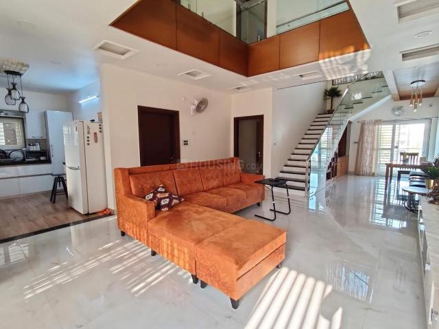 4 BHK Duplex in Jeedimetla for rent Hyderabad. The reference number is 21168209