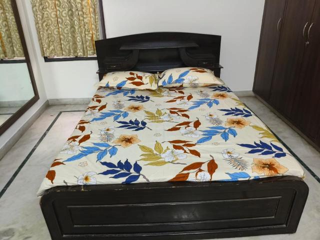 4 BHK Duplex in Jubilee Hills for rent Hyderabad. The reference number is 21021796