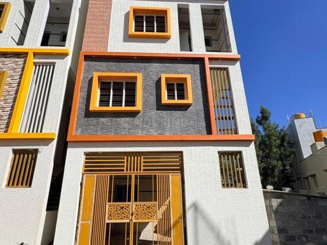 4 BHK Duplex in Nagasandra, Bengaluru North for resale Bengaluru. The reference number is 19749573