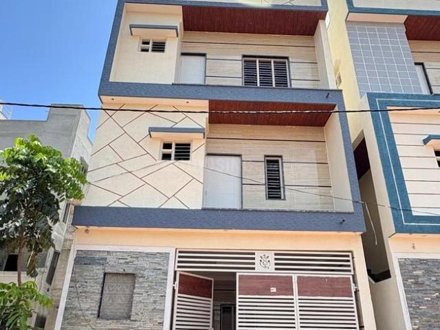 4 BHK Duplex in Nagasandra, Bengaluru North for resale Bengaluru. The reference number is 21088206