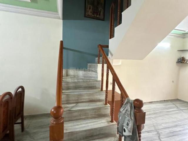 4 BHK Duplex in New Gotri for rent Vadodara. The reference number is 21142370
