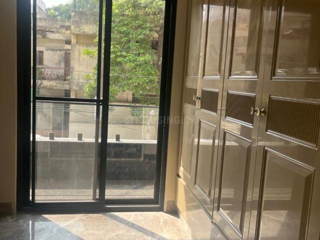 4 BHK Duplex in New Rajinder Nagar for rent New Delhi. The reference number is 20158793