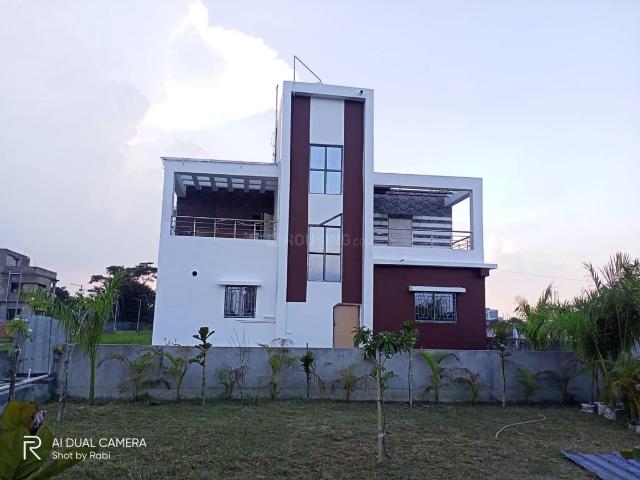 4 BHK Duplex in New Town for resale Kolkata. The reference number is 20636584