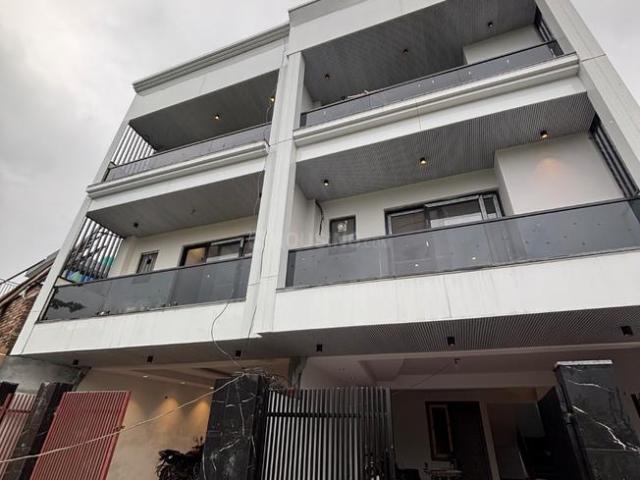 4 BHK Duplex in Sahastradhara Road for resale Dehradun. The reference number is 21113934