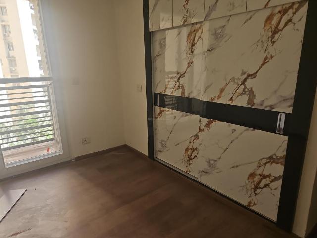 4 BHK Duplex in Sector 133 for rent Noida. The reference number is 19700822