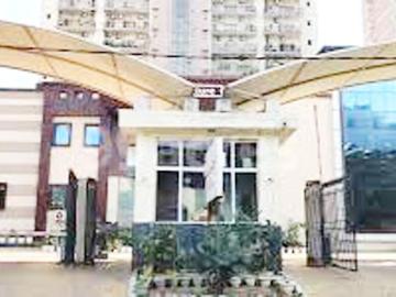 4 BHK Duplex in Sector 52 for resale Noida. The reference number is 17957750
