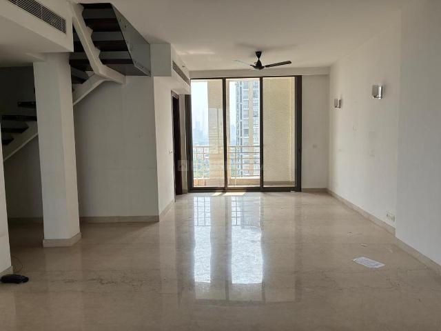 4 BHK Duplex in Sector 65 for rent Gurgaon. The reference number is 21334379