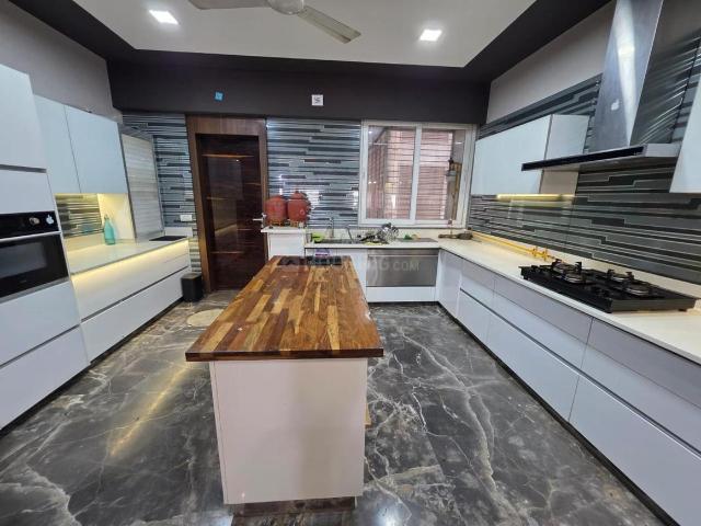 4 BHK Duplex in Shantigram for rent Ahmedabad. The reference number is 21389700