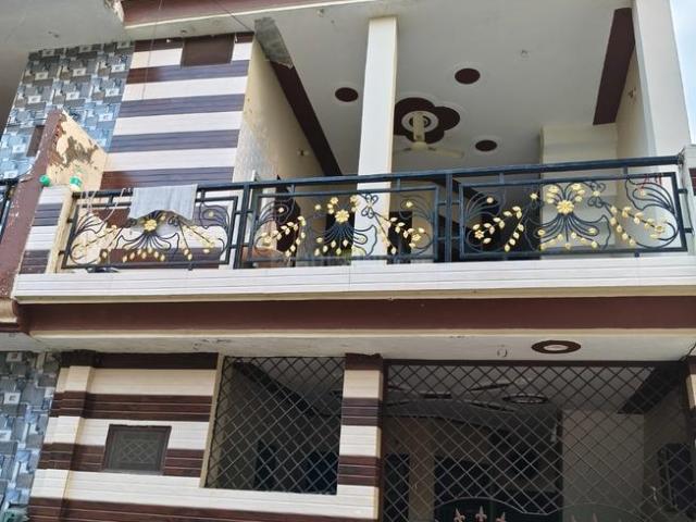 4 BHK Duplex in Pallavpuram for resale Meerut. The reference number is 21136365