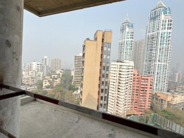 4 BHK Duplex in Tardeo for resale Mumbai. The reference number is 19416222
