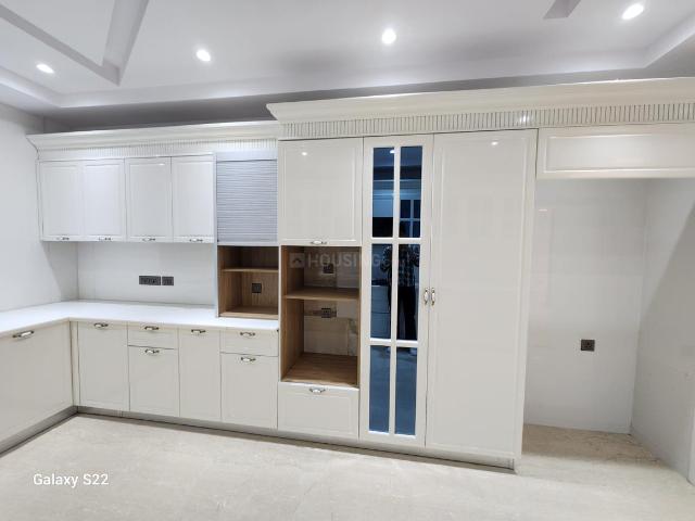4 BHK Duplex in Vasant Kunj for rent New Delhi. The reference number is 20219408