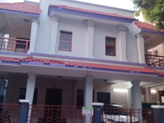 4 BHK Duplex in Velachery for rent Chennai. The reference number is 20775669