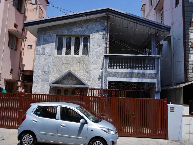 4 BHK Duplex in Vijayanagar for resale Bengaluru. The reference number is 19603937