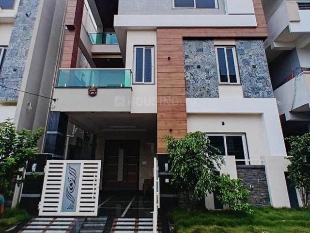 4 BHK Independent House in Yapral for resale Secunderabad. The reference number is 18573474