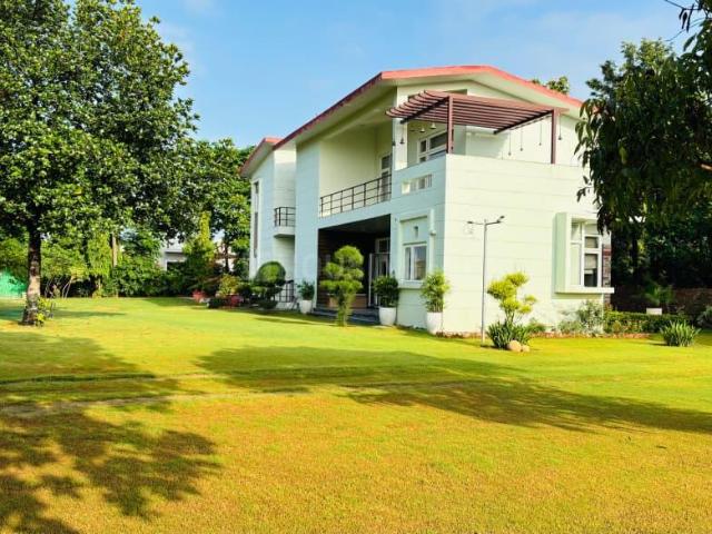 4 BHK Farm House in Sector 79 for resale Gurgaon. The reference number is 18894844