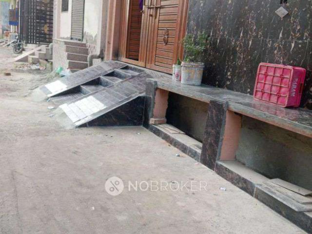 4+ BHK Flat for Rent In Devla