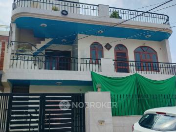 3 BHK Flat In Sb for Rent In Sector 8